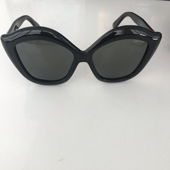 Gucci Accessories - Gucci 53mm Cat eye sunglasses